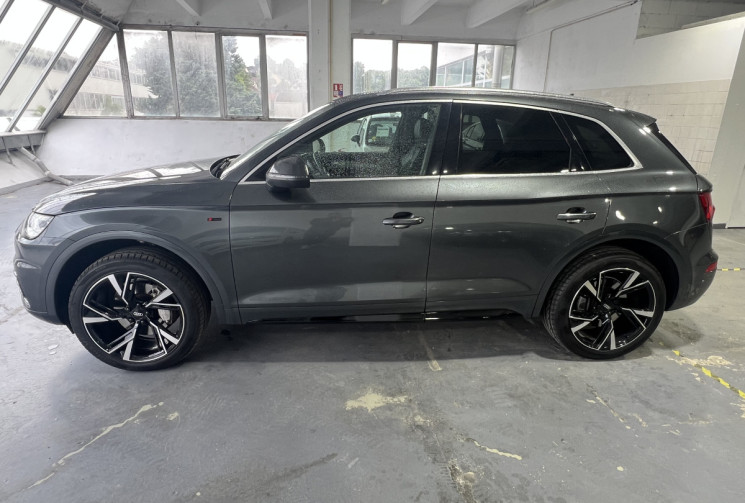 Audi Q5  2.0 TDI 190 / S LINE QUATTRO / VIRTUAL COCKPIT