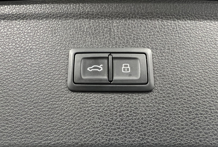 Audi Q5  2.0 TDI 190 / S LINE QUATTRO / VIRTUAL COCKPIT