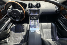 Jaguar XJ 3.0 V6 Luxe Premium / ENTRETIEN OK / DISTRIBUTION OK / VIDANGE BVA OK