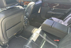 Jaguar XJ 3.0 V6 Luxe Premium / ENTRETIEN OK / DISTRIBUTION OK / VIDANGE BVA OK