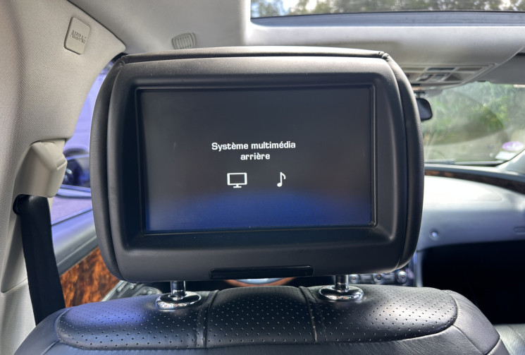 Jaguar XJ 3.0 V6 Luxe Premium / ENTRETIEN OK / DISTRIBUTION OK / VIDANGE BVA OK