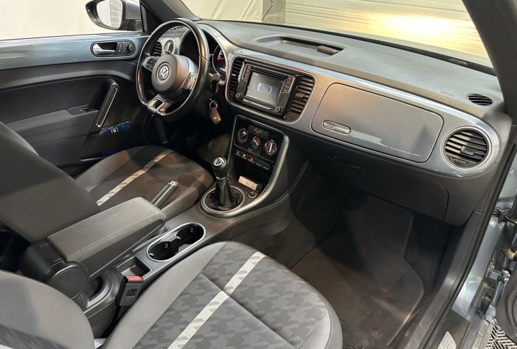 Volkswagen Coccinelle 1.2 TSI CABRIOLET - CAMERA DE RECUL - FEUX AUTOMATIQUE - BETTLE