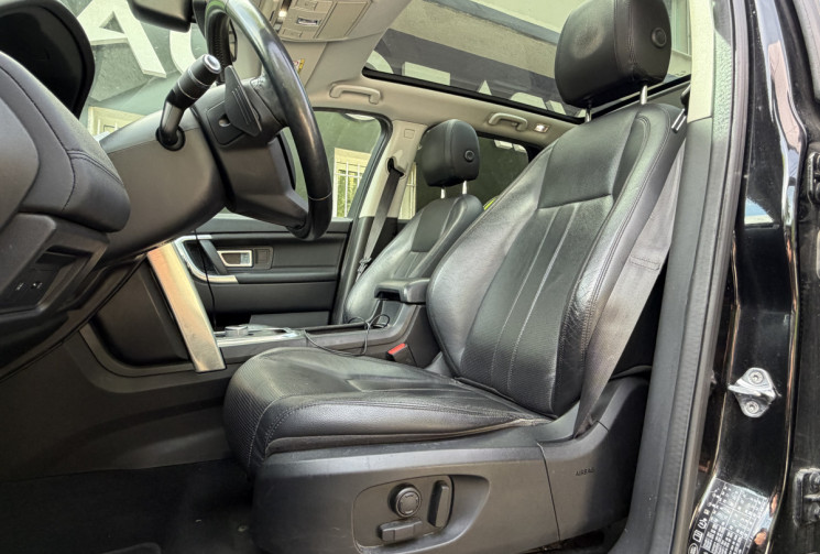 Land-Rover DISCOVERY SPORT 2.0 TD4 180 HSE 4X4 7 PLACES * FULL ENTRETIEN * CT OK * GARANTIE 6 MOIS