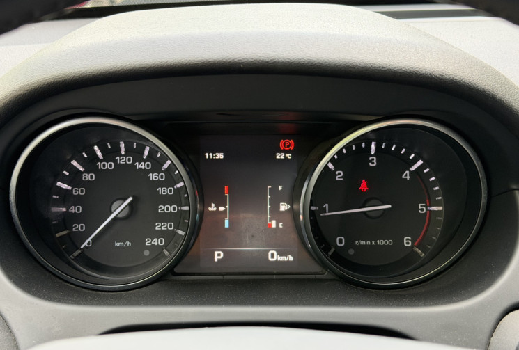 Land-Rover DISCOVERY SPORT 2.0 TD4 180 HSE 4X4 7 PLACES * FULL ENTRETIEN * CT OK * GARANTIE 6 MOIS