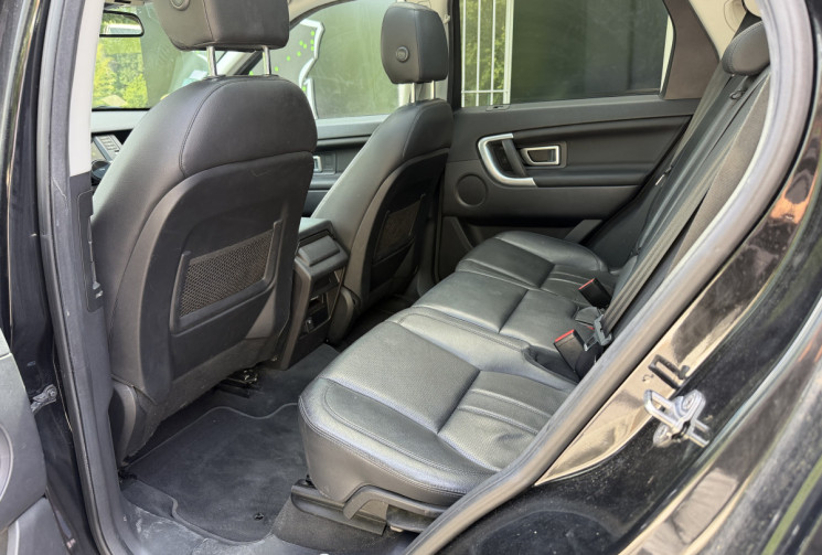 Land-Rover DISCOVERY SPORT 2.0 TD4 180 HSE 4X4 7 PLACES * FULL ENTRETIEN * CT OK * GARANTIE 6 MOIS