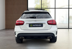Mercedes GLA 220D 177ch PACK AMG 7G-TRONIC