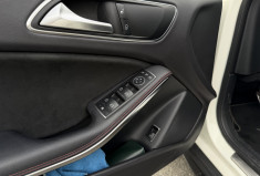 Mercedes GLA 220D 177ch PACK AMG 7G-TRONIC