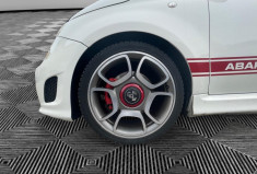FIAT 500 ABARTH / 1.4 / 135 CH / T-JET