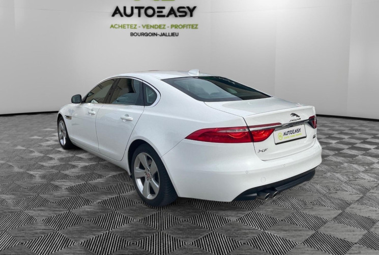 Jaguar XF 2.0 / 180 CH / PRESTIGE 4x4