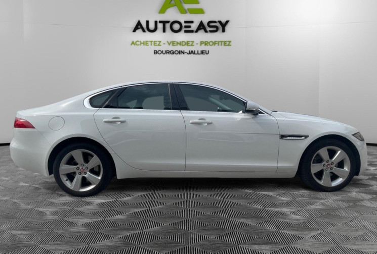 Jaguar XF 2.0 / 180 CH / PRESTIGE 4x4