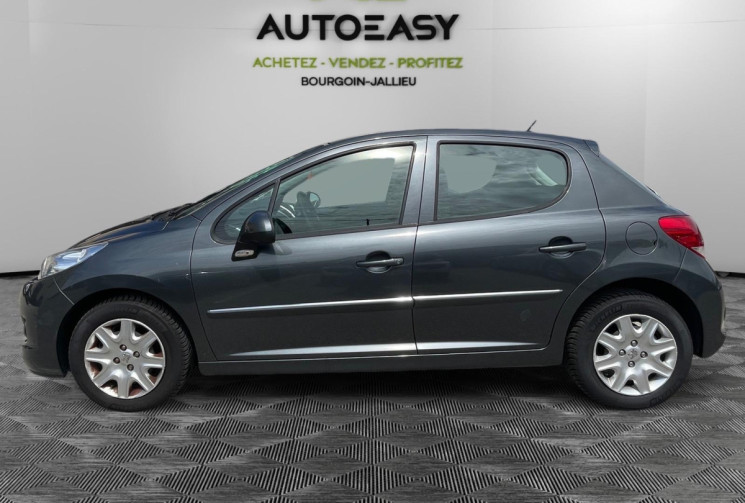 Peugeot 207+ 1.4 / 75 CH / CLIM / DISTRIBUTION FAITE A 65000KM 