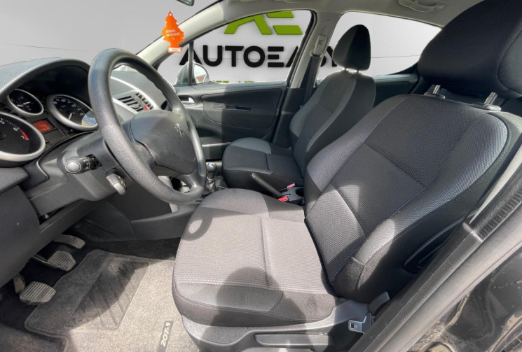 Peugeot 207+ 1.4 / 75 CH / CLIM / DISTRIBUTION FAITE A 65000KM 