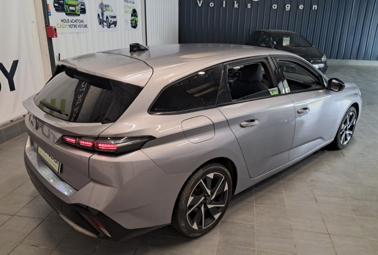 Peugeot 308 SW  III 1.2 PureTech 130ch S&S Allure Pack EAT8  - camera 360 - SUIVI ENTRETIEN - 
