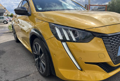 Peugeot 208 1.5 blue hdi GT LINE