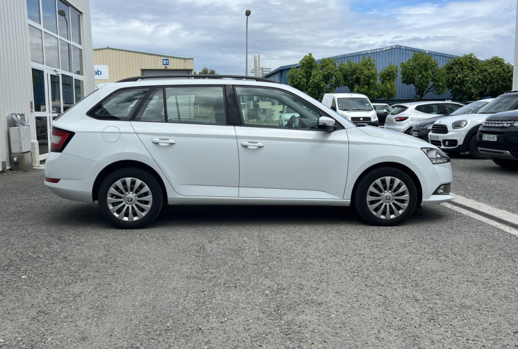 Skoda Fabia III Combi 1.0 TSI 95cv * Toit Panoramique * 1 ère Main * Entretien Complet SKODA 