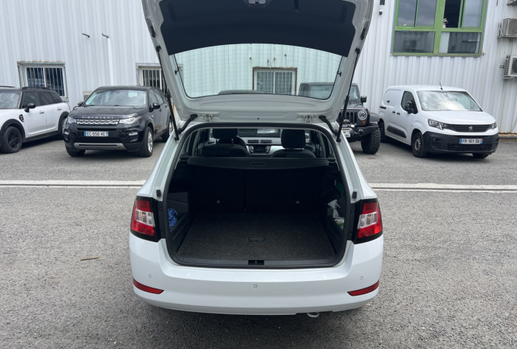Skoda Fabia III Combi 1.0 TSI 95cv * Toit Panoramique * 1 ère Main * Entretien Complet SKODA 