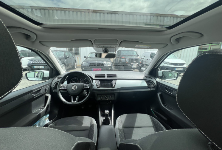 Skoda Fabia III Combi 1.0 TSI 95cv * Toit Panoramique * 1 ère Main * Entretien Complet SKODA 