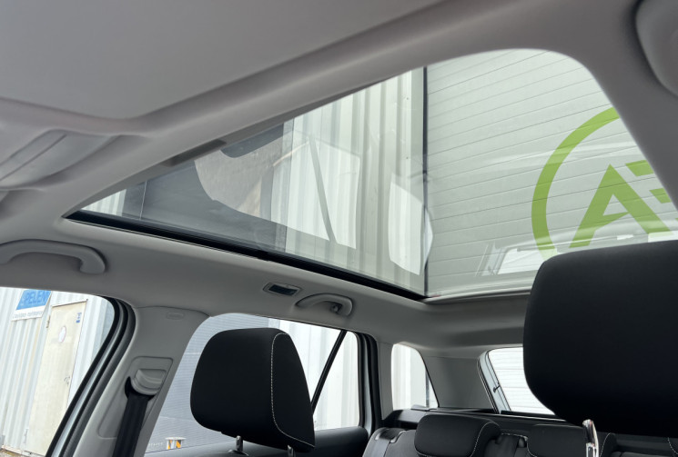 Skoda Fabia III Combi 1.0 TSI 95cv * Toit Panoramique * 1 ère Main * Entretien Complet SKODA 