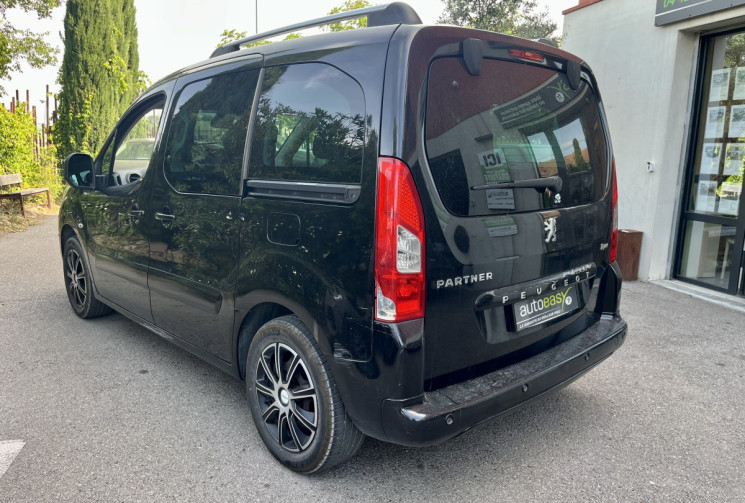 Peugeot PARTNER TEPEE Outdoor 1.6 HDI 92cv / 1ere main / Distribution et embrayage changés /155000km