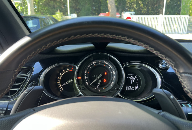 DS DS 3 1.2 110 EAT6 Performance Line / Distribution OK / Caméra / Carplay / LED