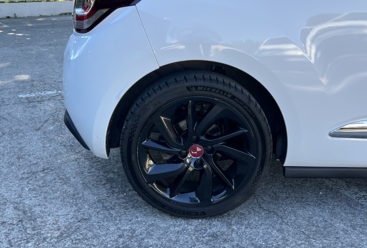 DS DS 3 1.2 110 EAT6 Performance Line / Distribution OK / Caméra / Carplay / LED