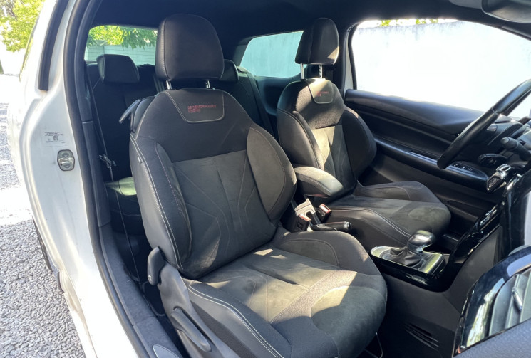 DS DS 3 1.2 110 EAT6 Performance Line / Distribution OK / Caméra / Carplay / LED
