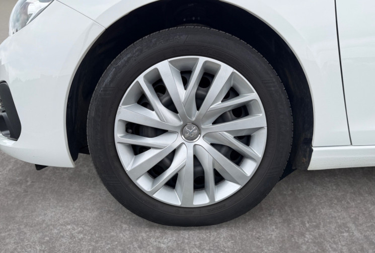 Peugeot 308 1.5 BLUEHDI PACK PREMIUM 130 BVM6