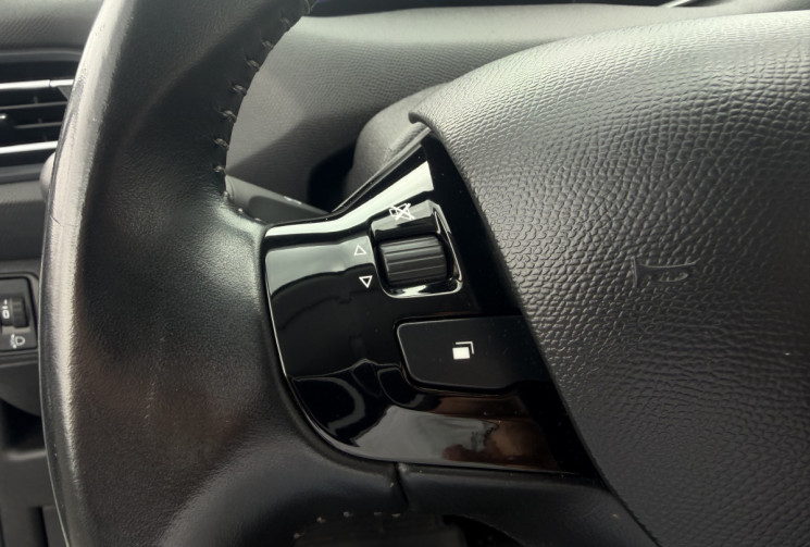 Peugeot 308 1.5 BLUEHDI PACK PREMIUM 130 BVM6
