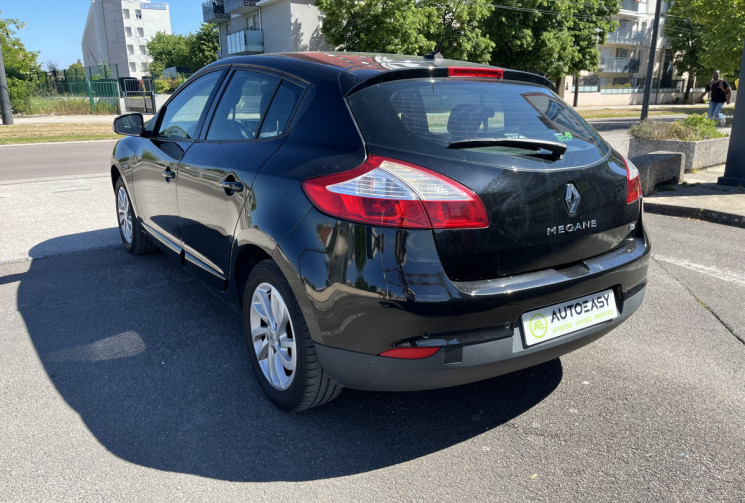 Renault Megane III Phase 2 Hatchback 1.2 TCE 16V ECO2 S&S