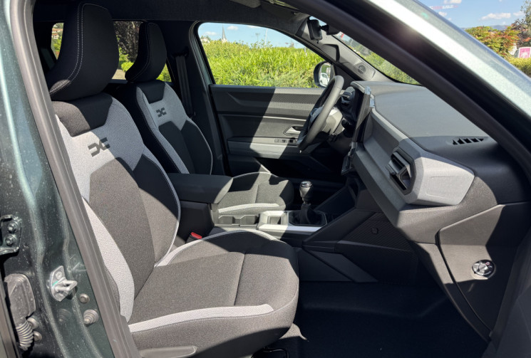 Dacia Duster journey Eco-G 120 PACK CITY +PACK HIVER (Dispo immédiat)