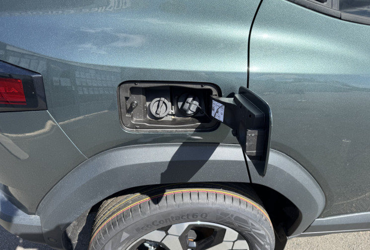Dacia Duster journey Eco-G 120 PACK CITY +PACK HIVER (Dispo immédiat)