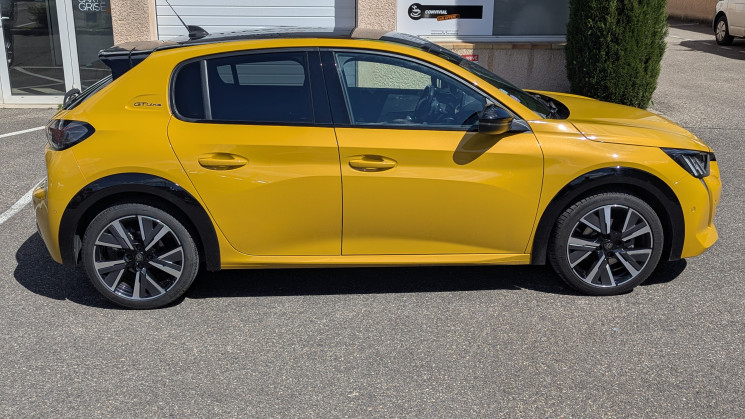 Peugeot 208 GT-Line II (P21) 5 Portes 1.2 PureTech 12V EAT8 / DISTRIB OK / ENTRETIEN OK