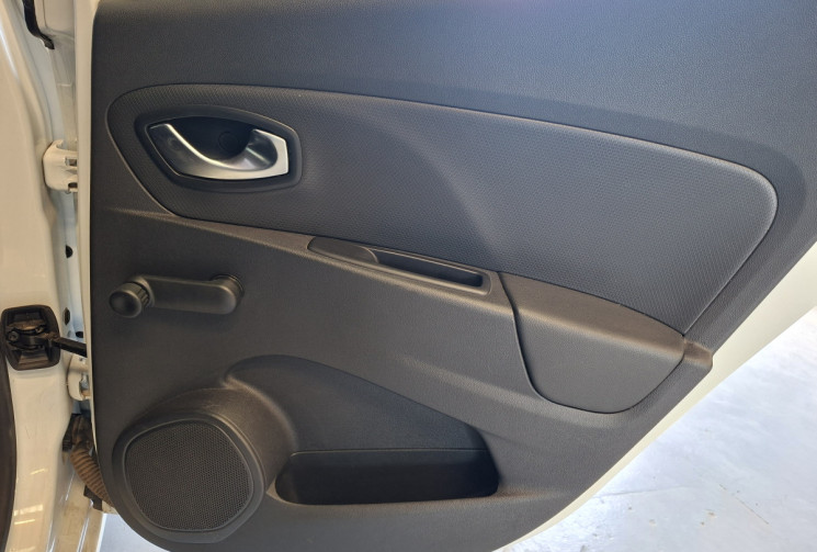 Renault Clio 0.9 TCE 75 ENERGY TREND / ENTRETIEN A JOUR