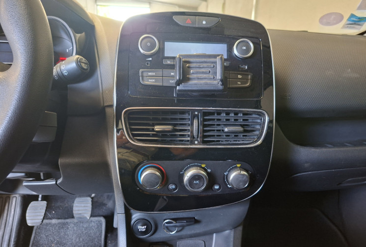 Renault Clio 0.9 TCE 75 ENERGY TREND / ENTRETIEN A JOUR