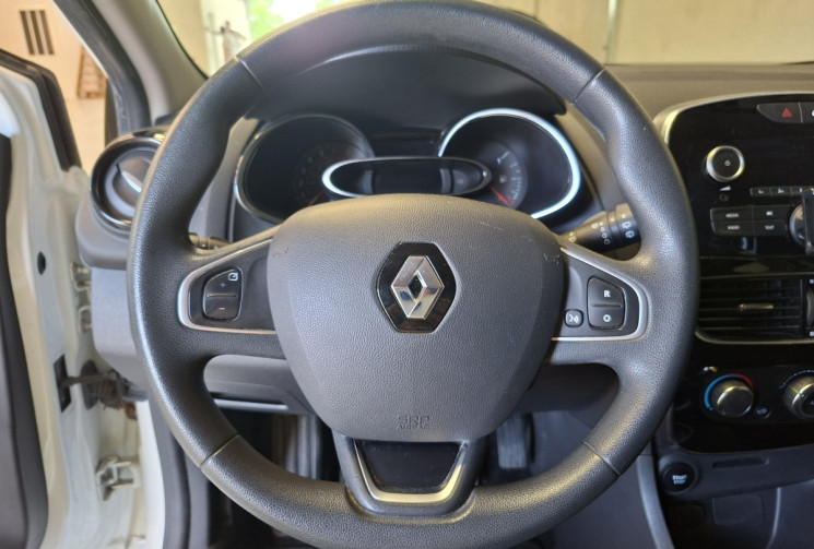 Renault Clio 0.9 TCE 75 ENERGY TREND / ENTRETIEN A JOUR