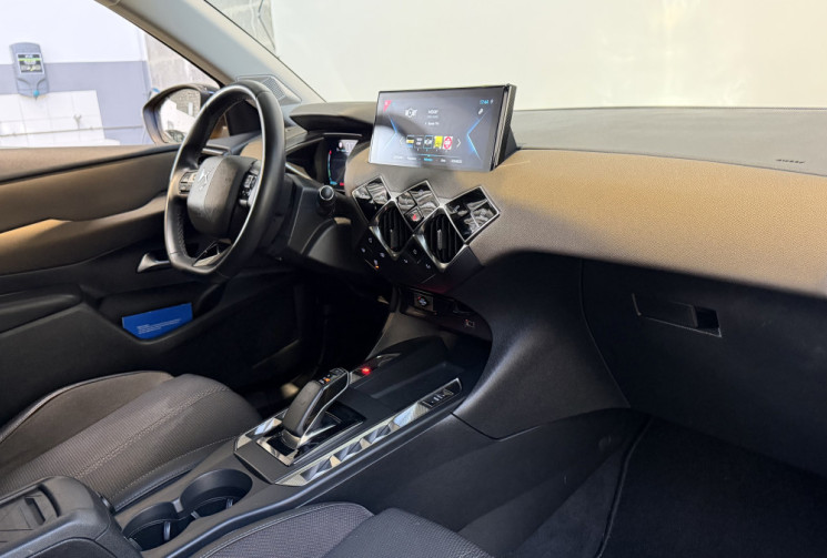 DS DS 3 E-Tense 136 So Chic - Carplay / caméra