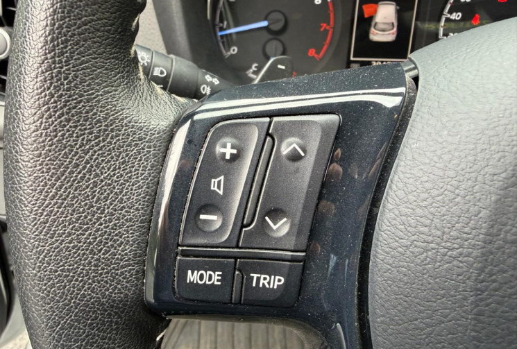 Toyota Yaris 1.5 VVT-i E 112 ULTIMATE BOITE AUTO / FULL ENTRETIEN TOYOTA / GARANTIE CONSTRUCTEUR