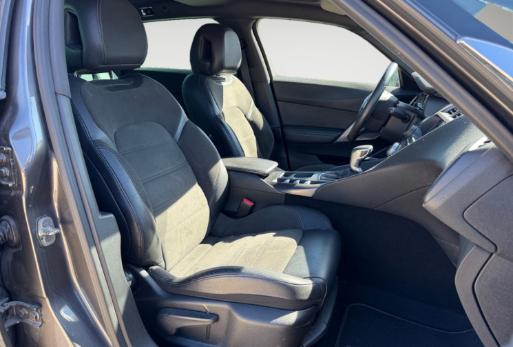 DS DS5 2.0 BLUEHDI EAT6 SO CHIC / SUIVI A JOUR / CARPLAY / TOIT PANO