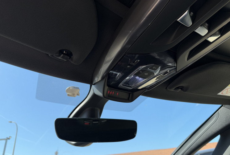 DS DS5 2.0 BLUEHDI EAT6 SO CHIC / SUIVI A JOUR / CARPLAY / TOIT PANO