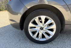 DS DS5 2.0 BLUEHDI EAT6 SO CHIC / SUIVI A JOUR / CARPLAY / TOIT PANO