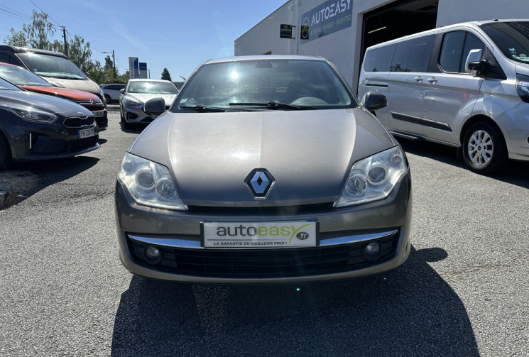 Renault LAGUNA III 1.5 dCi  110 CV BUSINESS
