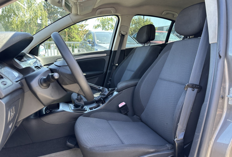 Renault LAGUNA III 1.5 dCi  110 CV BUSINESS