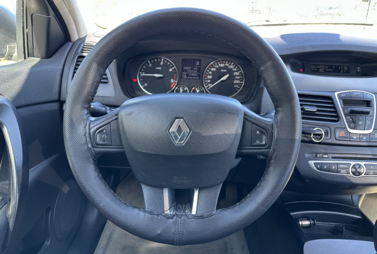 Renault LAGUNA III 1.5 dCi  110 CV BUSINESS