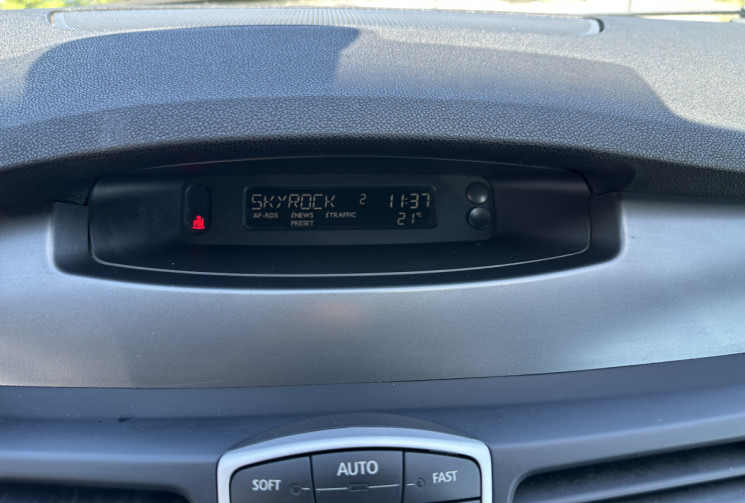 Renault LAGUNA III 1.5 dCi  110 CV BUSINESS