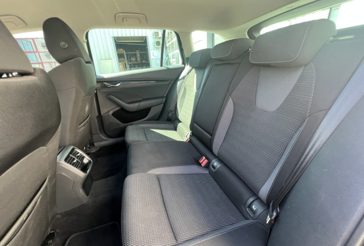 Skoda Octavia Combi 2.0 TDI DSG7 150 cv * Caméra * ACC * Carplay  Sans fil * Nouvelle Phase