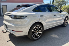 Porsche CAYENNE COUPE E-Hybrid V6 462cv /Bose/ Toit Pano/Camera/Attelage/DVD/Français/1e main