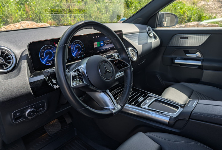 Mercedes EQA 250+ 190 cv edition / attelage / Gar const 02/2027