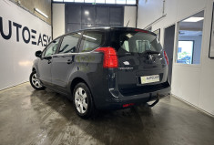 Peugeot 5008 1.6 HDI 110 ch 7 places