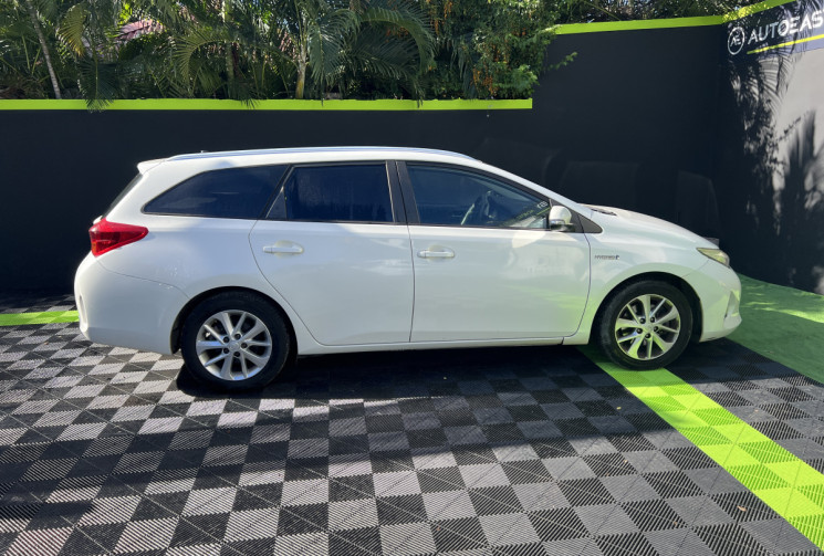 Toyota AURIS Wagon 1.8 VVT-i CVT 136cv
