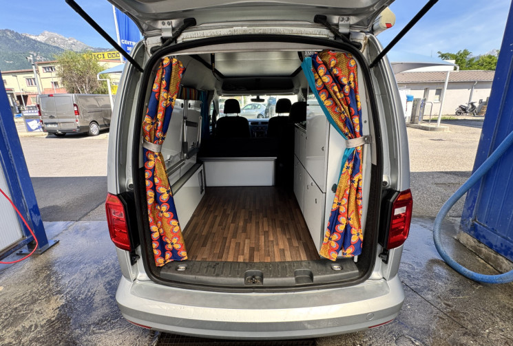 Volkswagen Caddy Maxi 2.0 TDI 102 CAMP - petit california